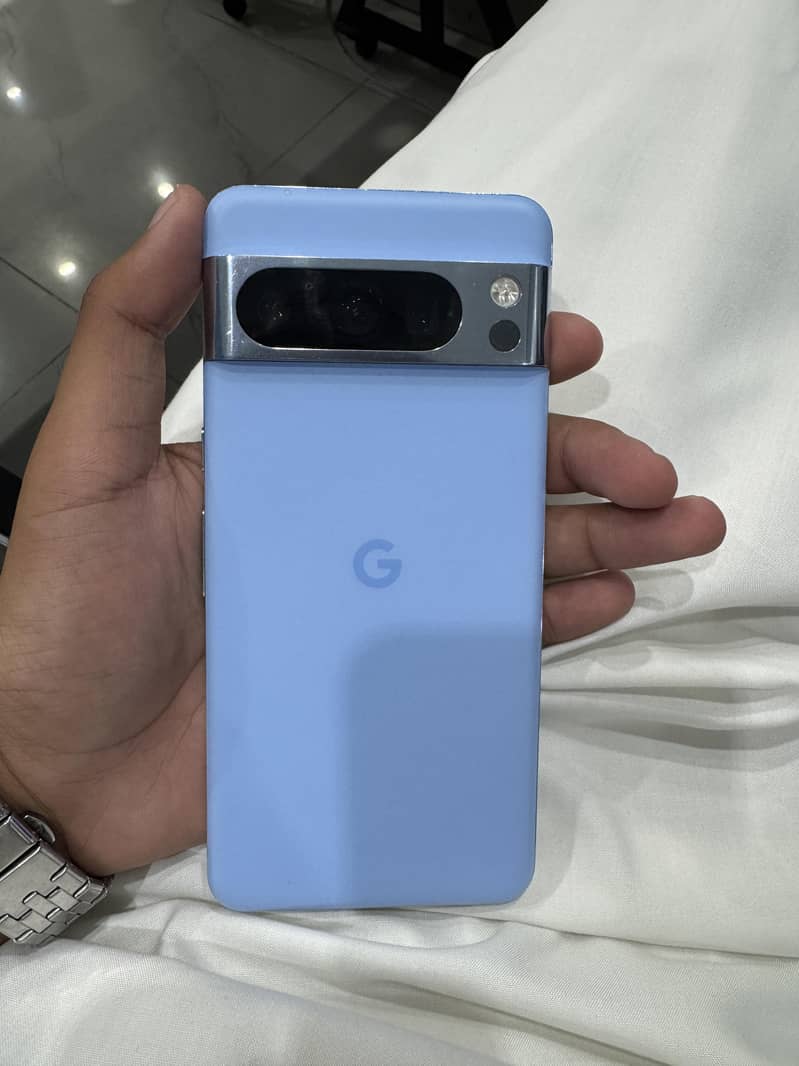 Google Pixel 8 Pro 0