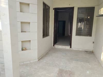 4 Marla Double Story House For Rent Bloomfield School St Mps Road
