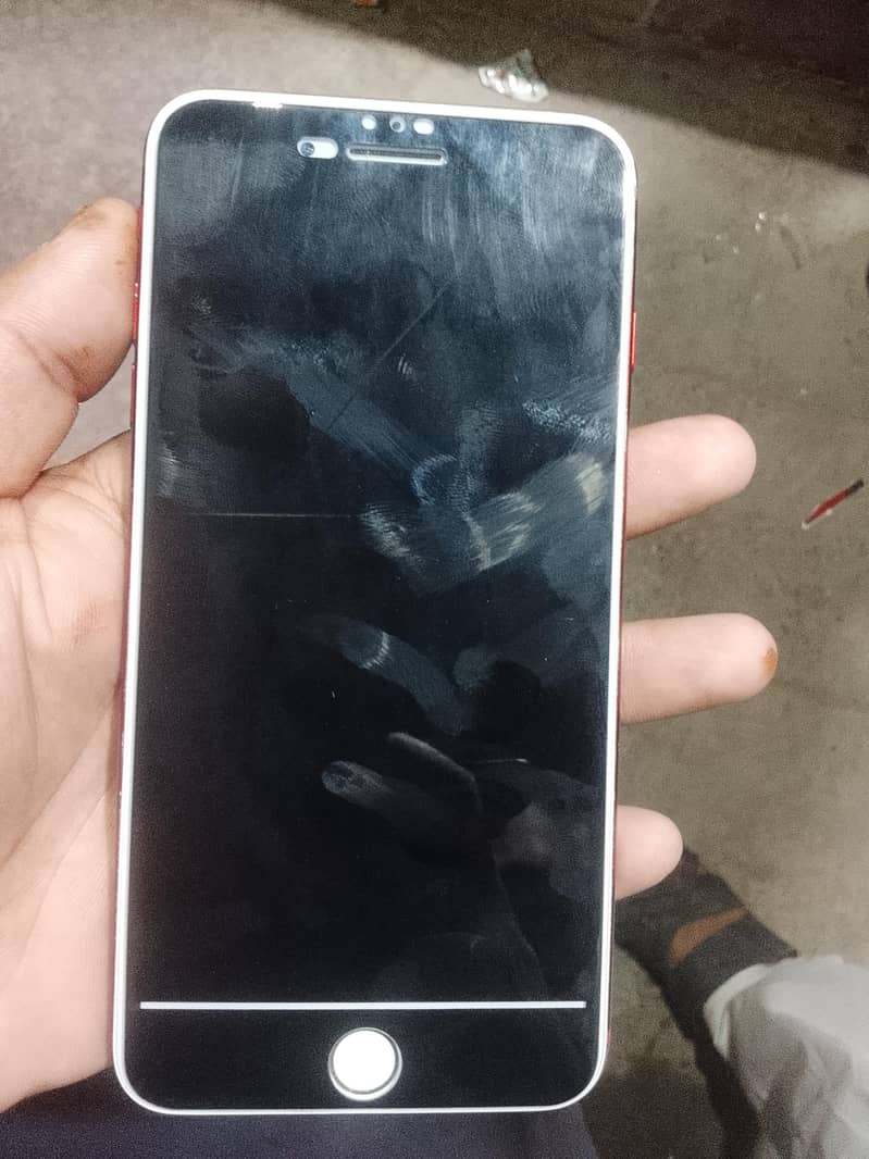 Apple iPhone 8 Plus 1