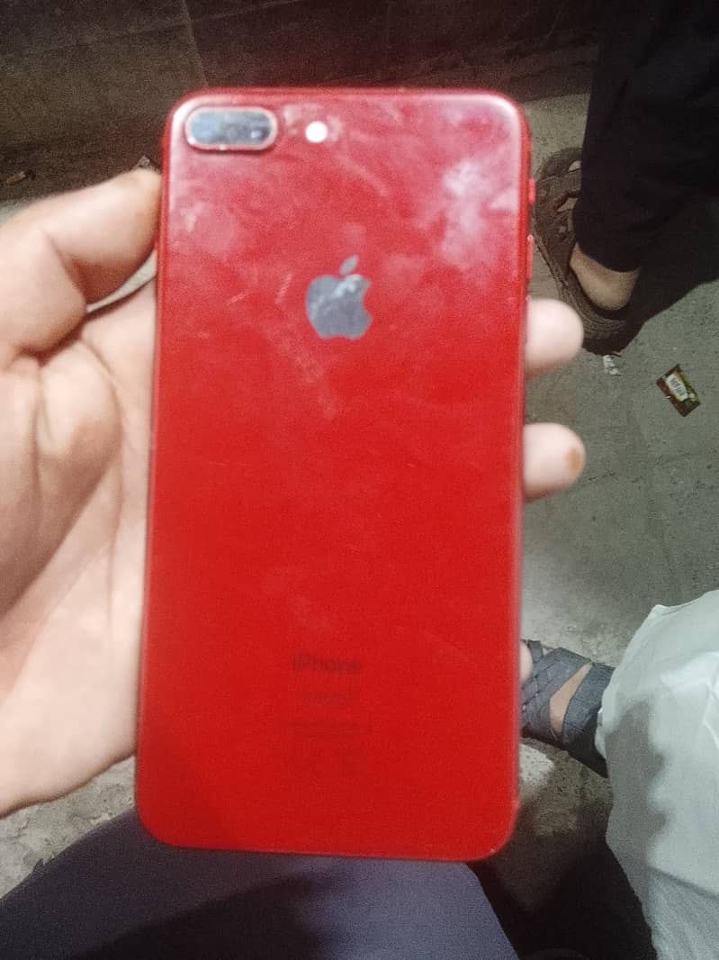 Apple iPhone 8 Plus 2