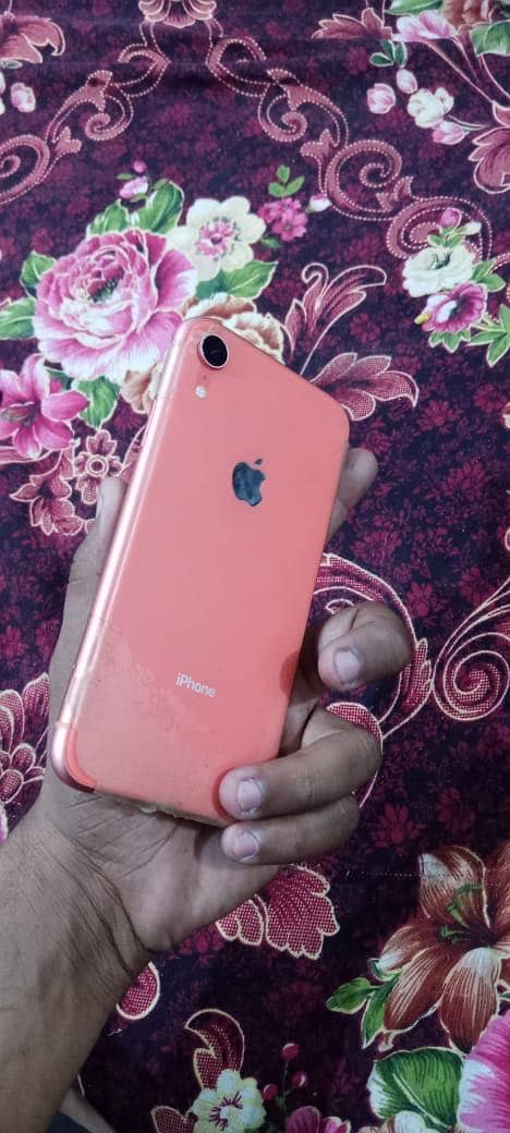 Apple iPhone XR 3