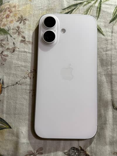 Apple iPhone 16