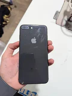 Apple iPhone 8 Plus