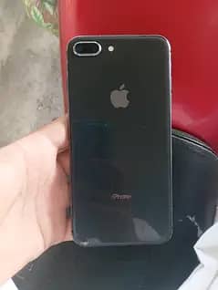 Apple iPhone 8 Plus 6