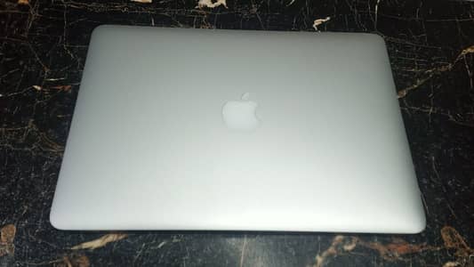 MacBook Pro A1502 2015 | 8GB RAM 128GB SSD | 10/10 Condition Lahore