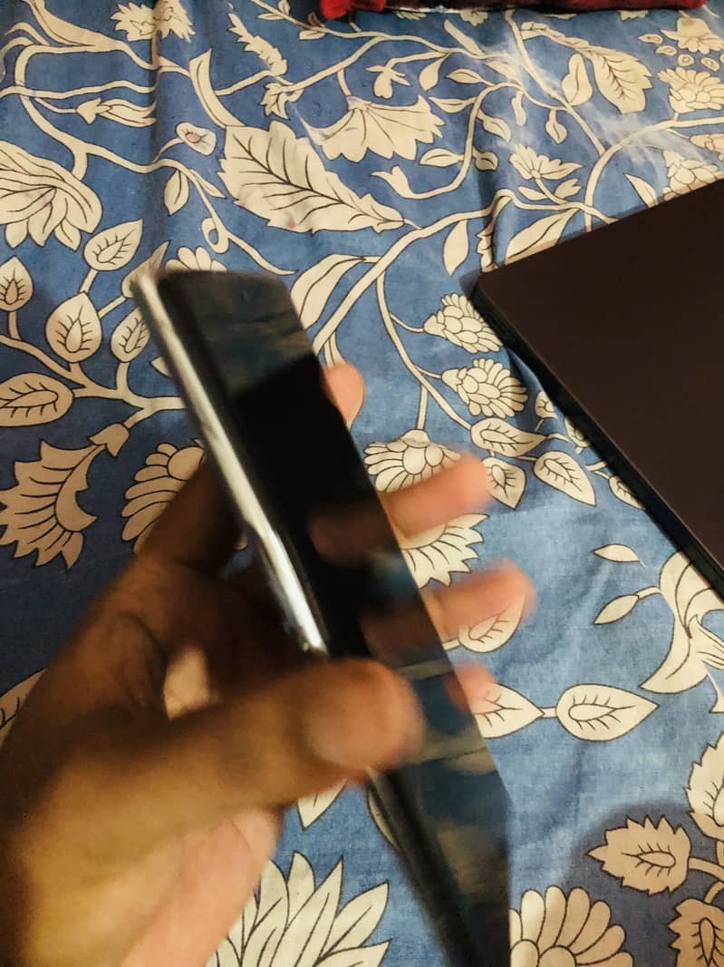 Samsung Mobile Note 10 Plus 4