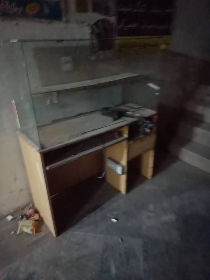 mobile repiring counter or computer counter 3