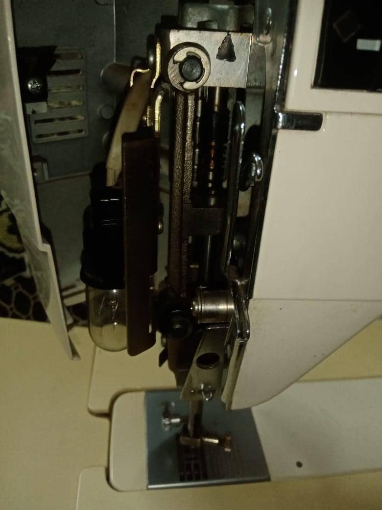 Riccar sewing machine 4