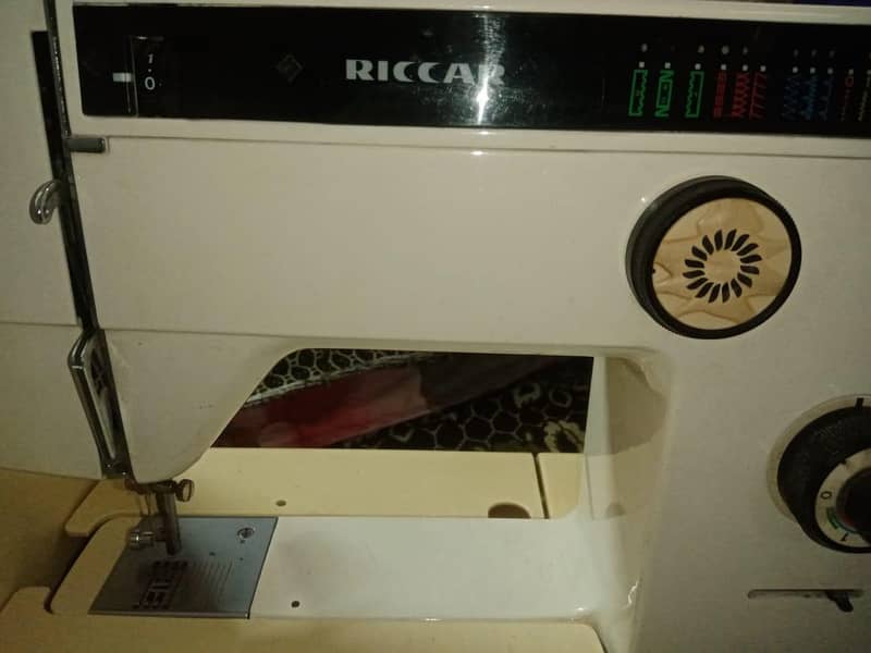 Riccar sewing machine 5