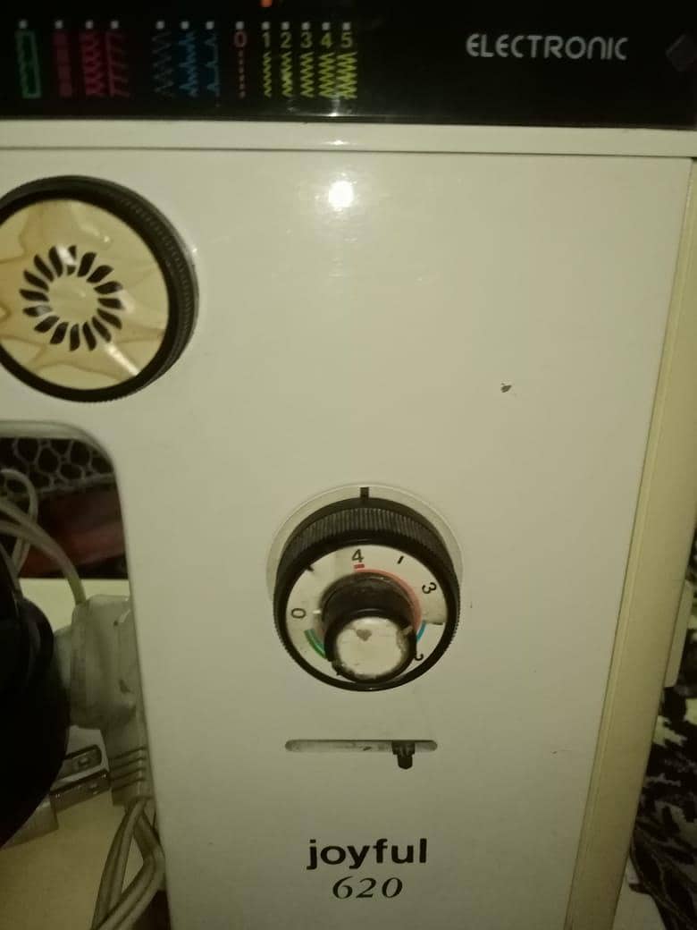 Riccar sewing machine 6
