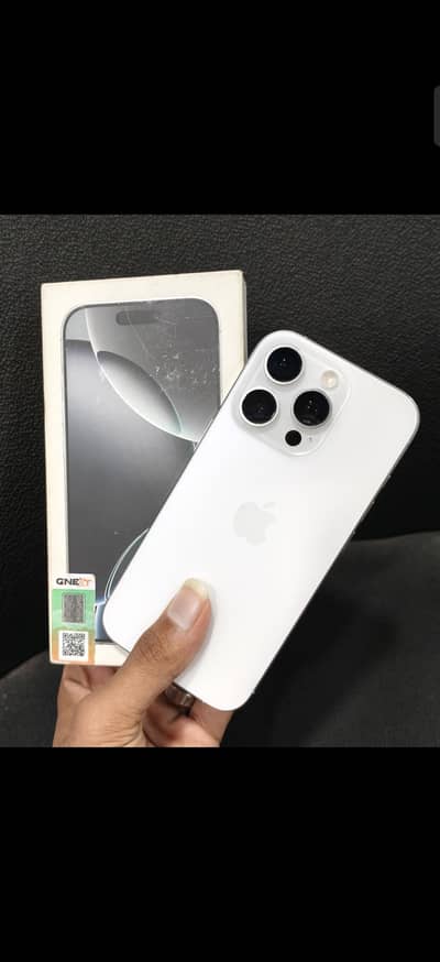 Apple iPhone 16 Pro