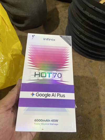 Infinix HOT 70