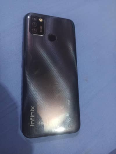 Infinix Smart 6 3GB Ram 64GB ROm Dual sim pta approved.