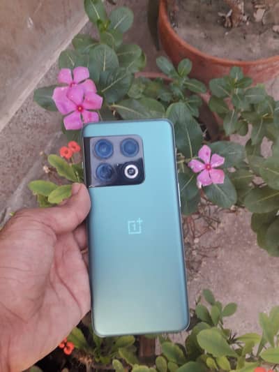 OnePlus 10 Pro 12/256gb flagship 5g phone snapdragon 8 gen 1 in 10/10