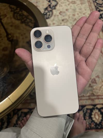 Apple iPhone 16 Pro Max