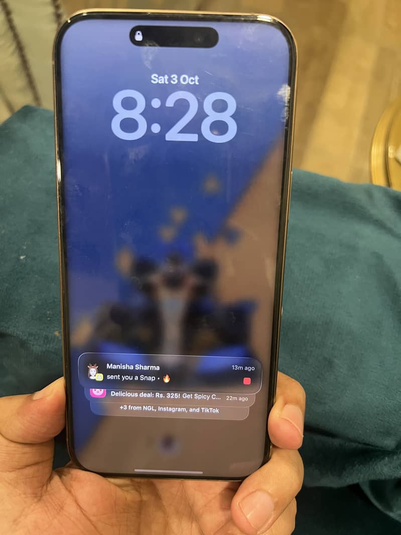 Apple iPhone 16 Pro Max 7