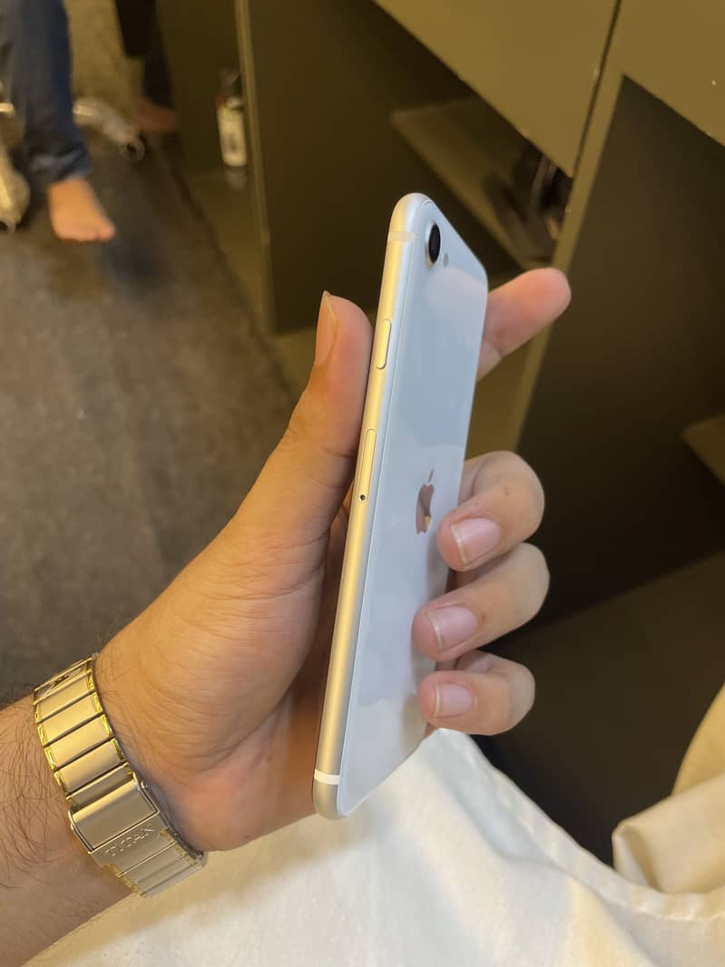 Apple iPhone SE 1