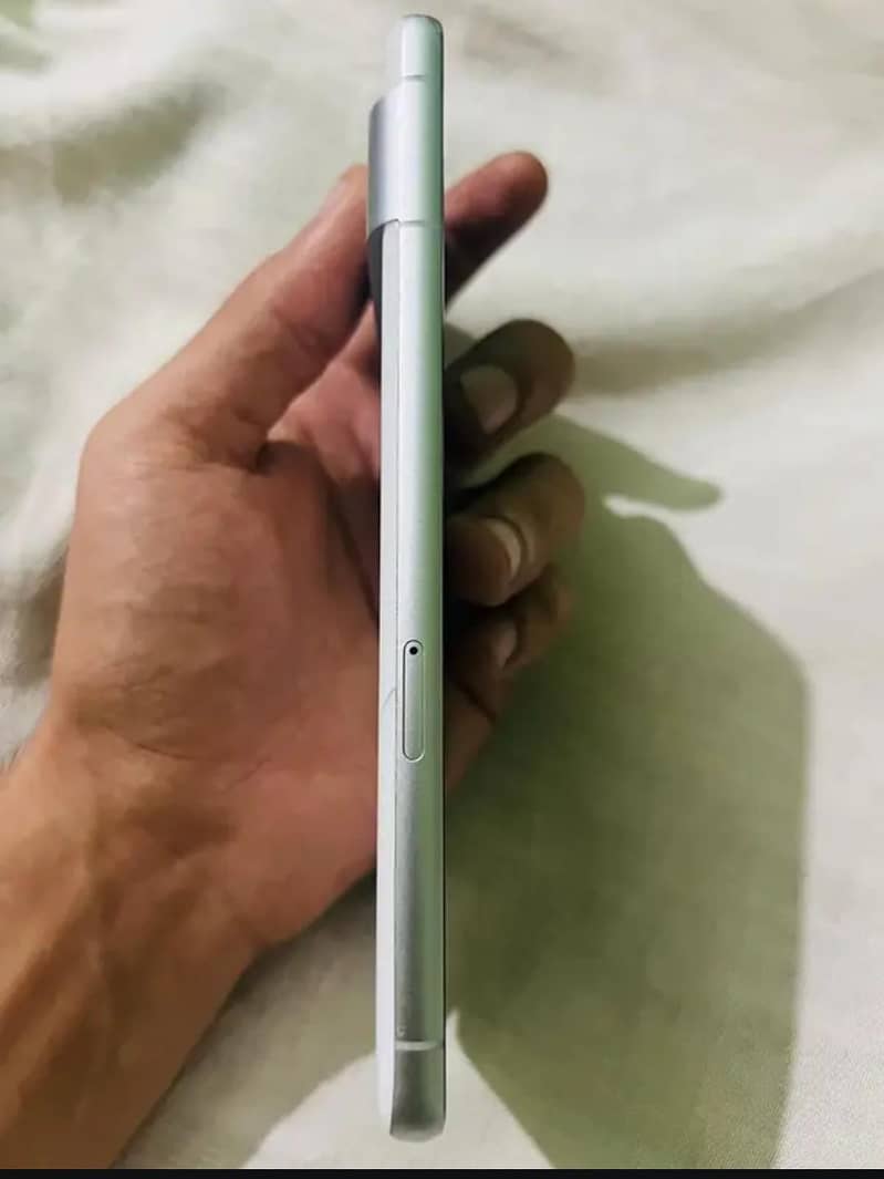 Google Pixel 7 3