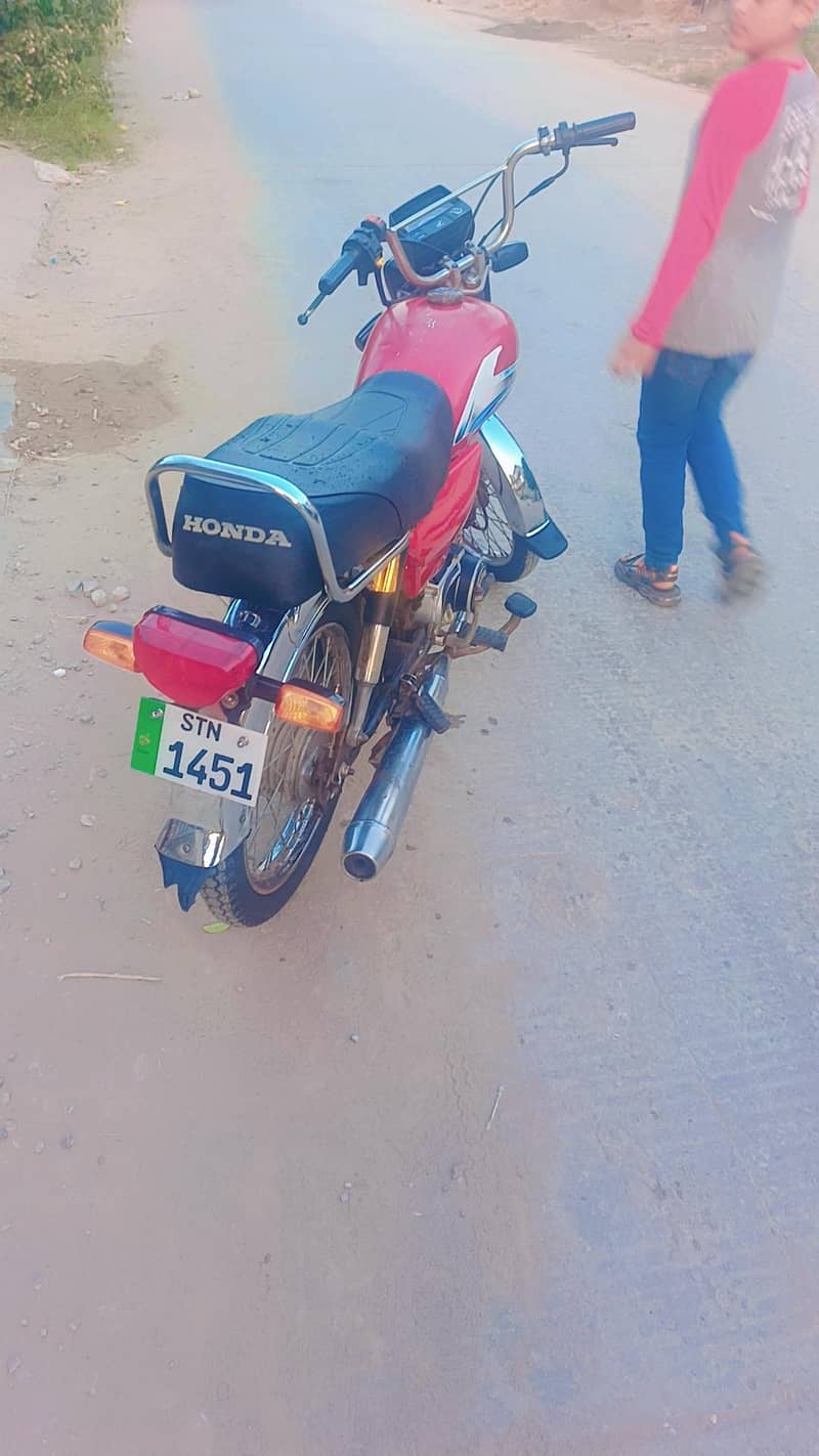 Honda CD 70 5