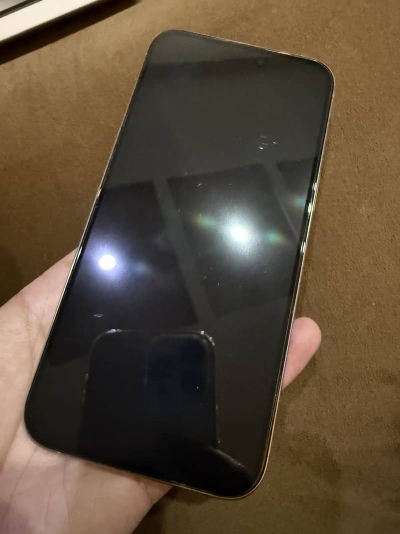 Apple iPhone 15 Pro Max 11