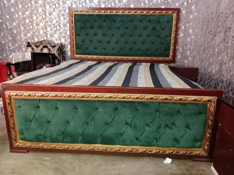 wooden bed set 4