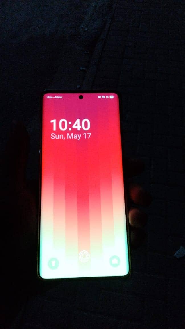 Tecno CAMON 40 Pro 1