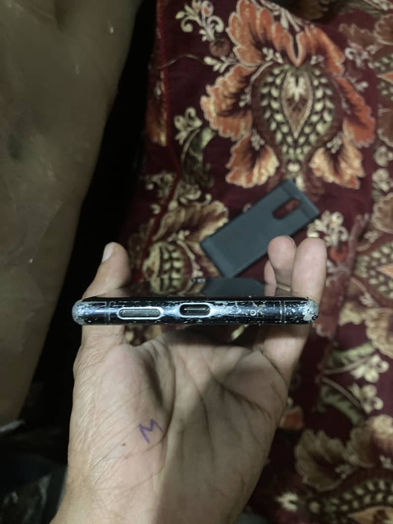 Sony Xperia 1 2