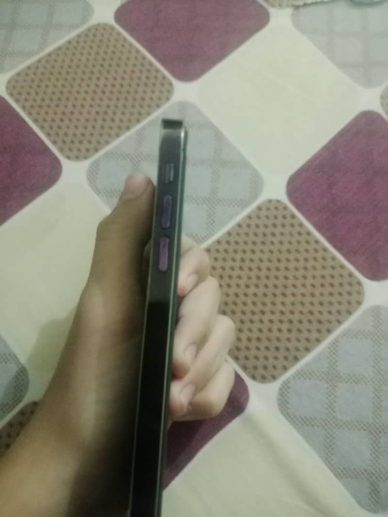 Apple iPhone XR 3