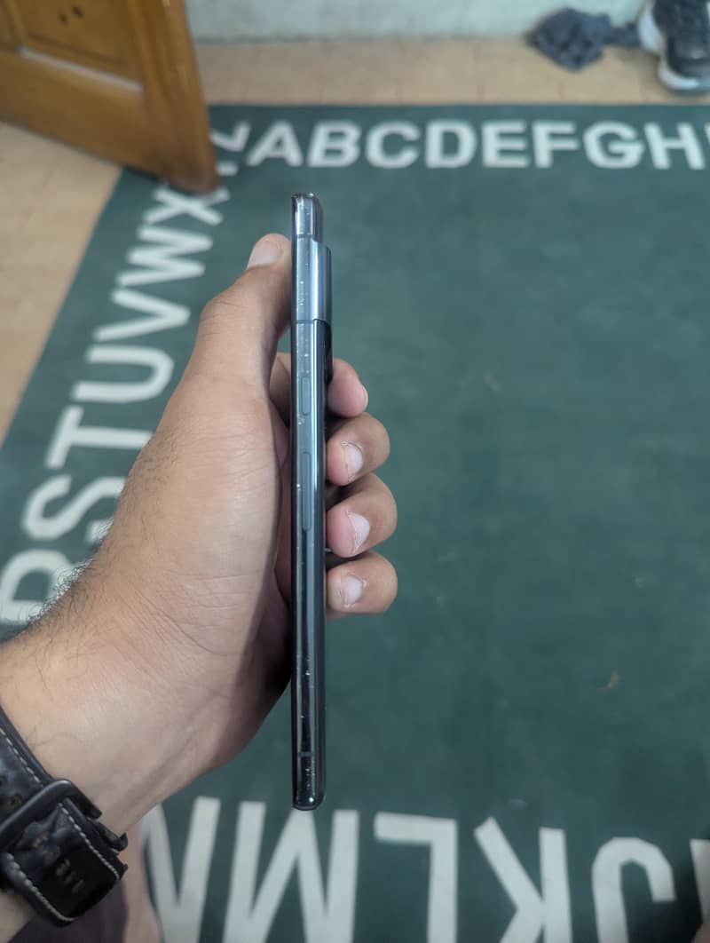 Google Pixel 7 Pro 2