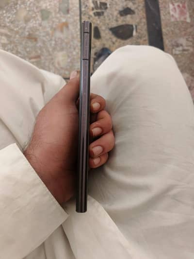 Samsung Mobile S22 Ultra