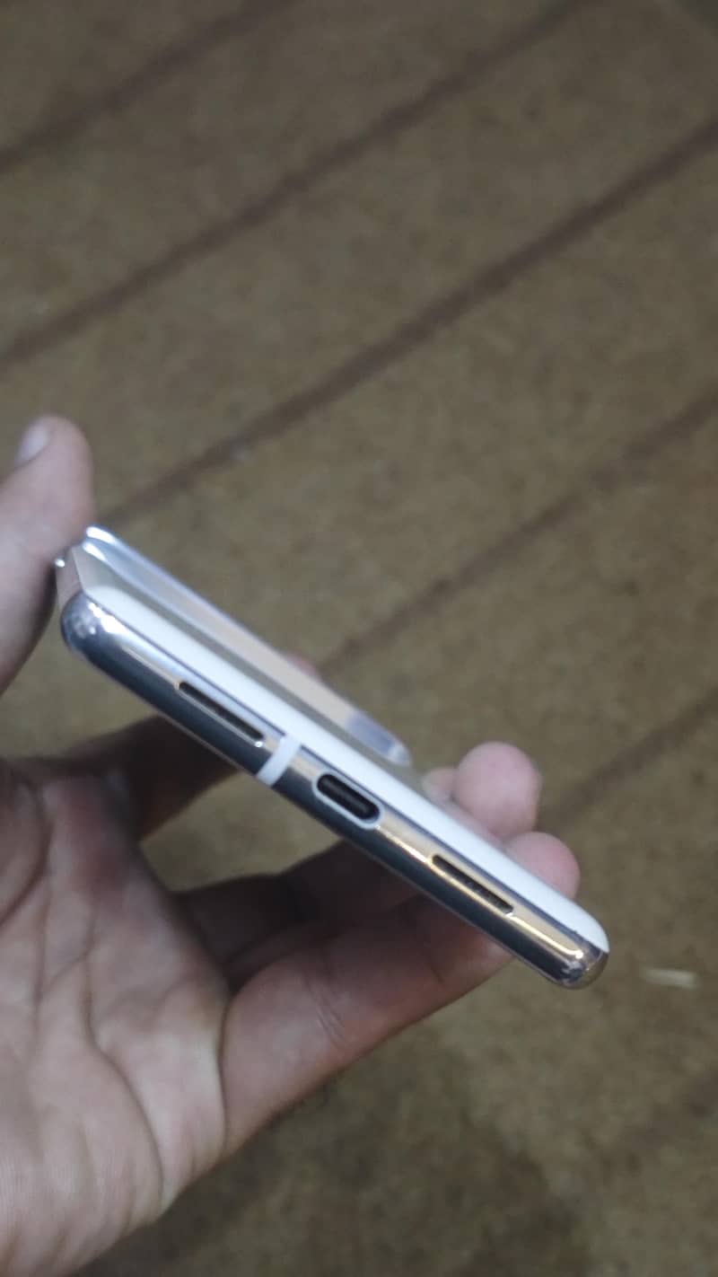 Google Pixel 6 Pro 7