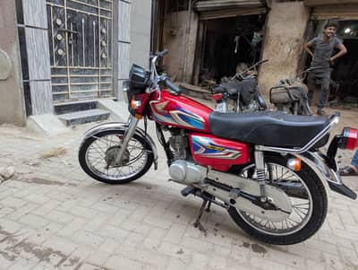 125 Karachi Honda