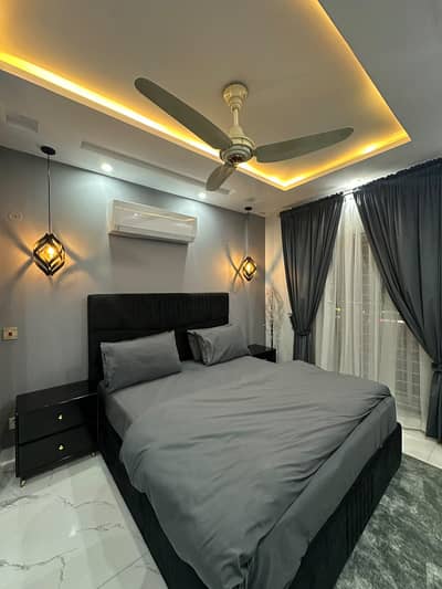 Bahria Town Lahore | Luxury 1-BHK Apartment on Daily Rental Near Clock Tower