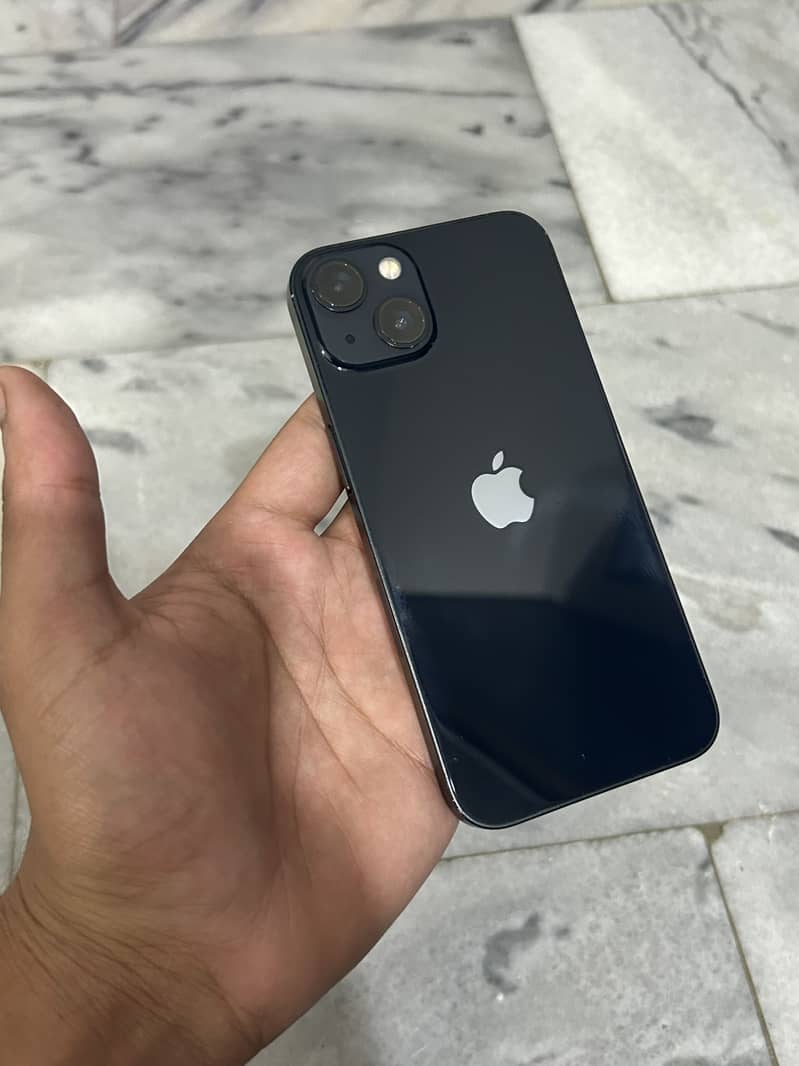 iPhone 13 jv 0