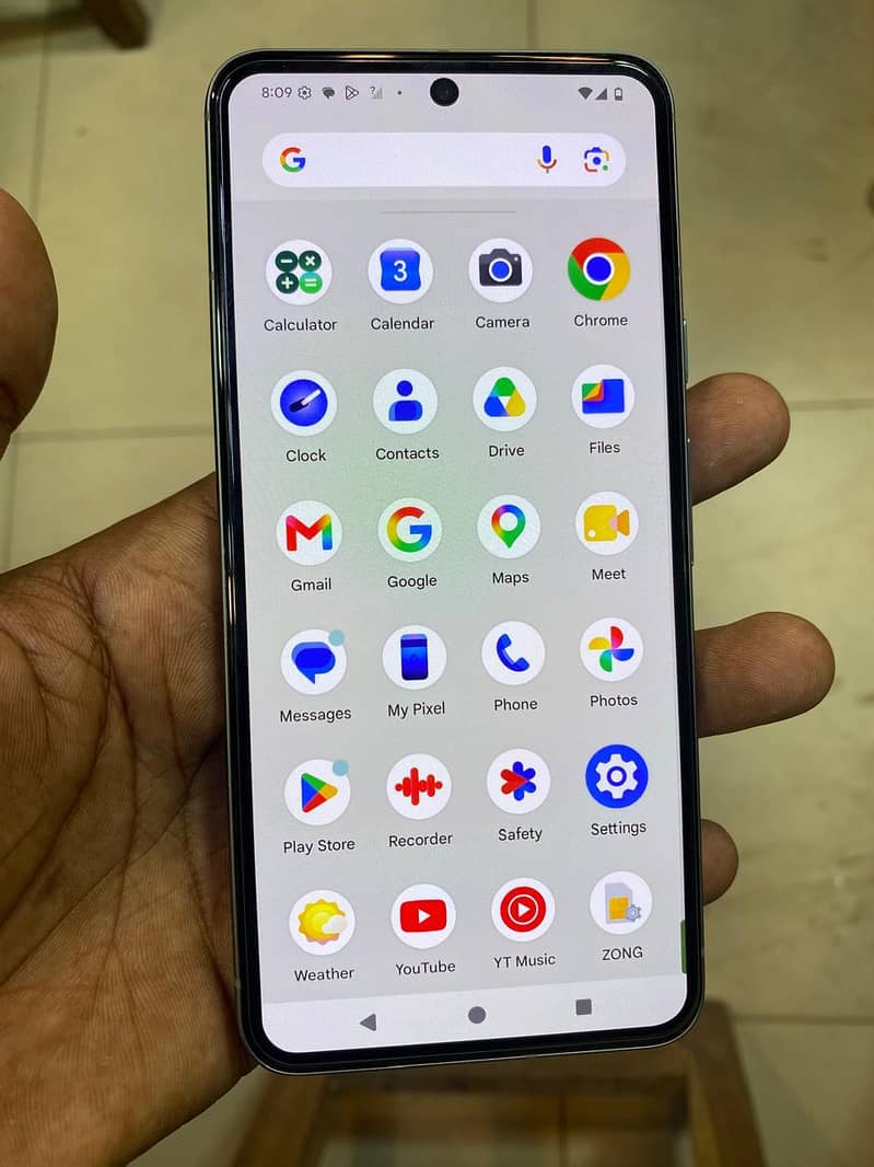 Google Pixel 8 2