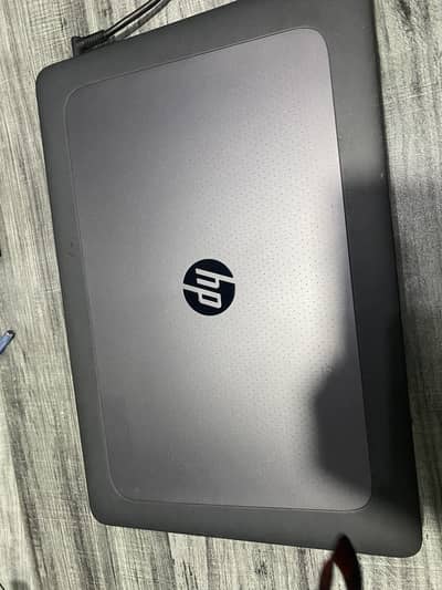 HP ZBOOK FOR SALE WITH 32gb RAM AND 1TB HARD DRIVE 512gb SSD READ ADD