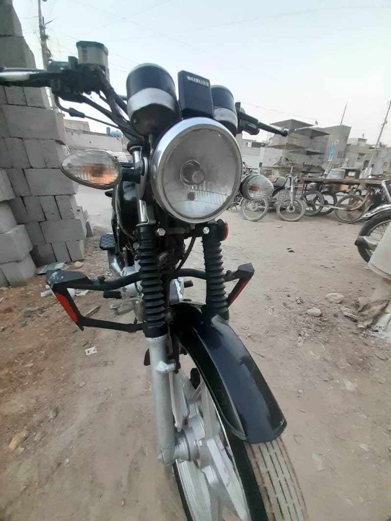suzuki gs150 0