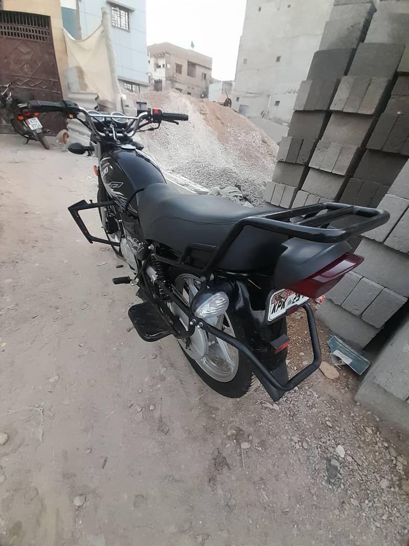 suzuki gs150 3