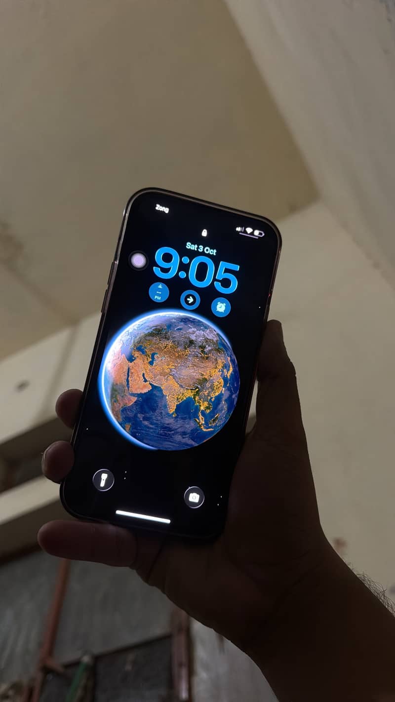 Apple iPhone 13 Pro Max 9