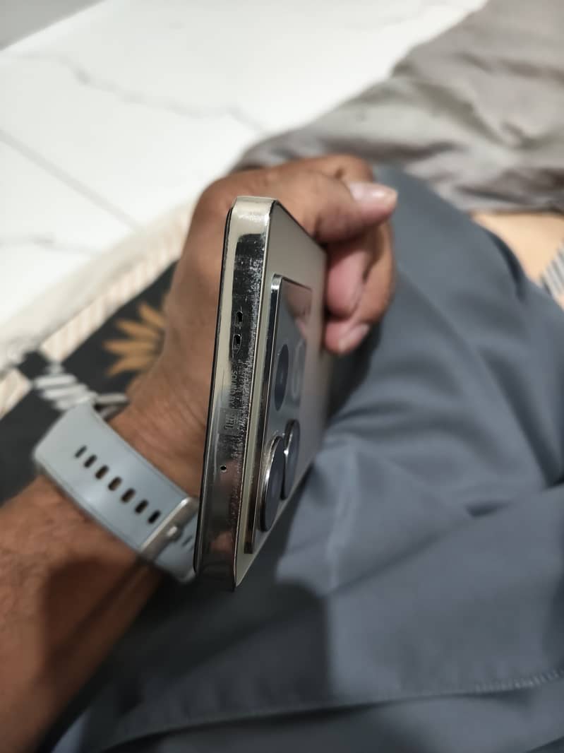 Infinix Note 40 4