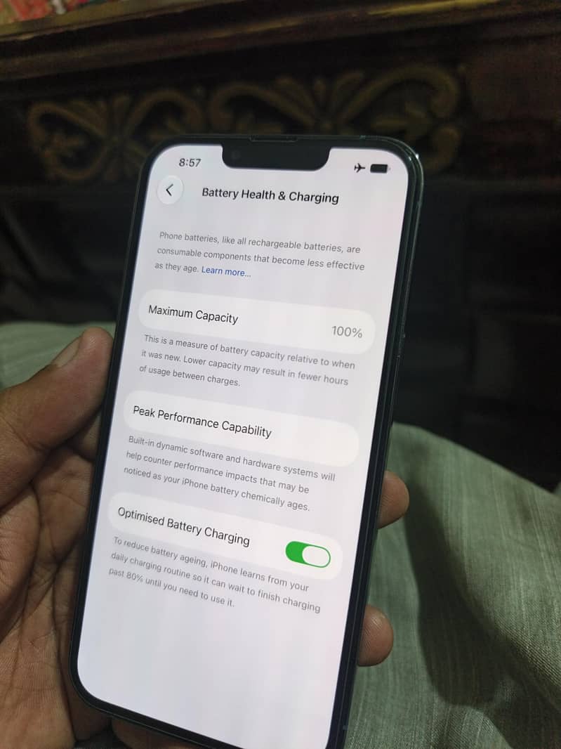 Apple iPhone 13 Pro jv 2