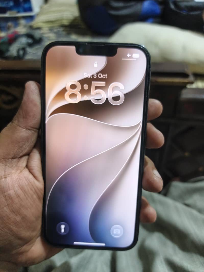 Apple iPhone 13 Pro jv 7