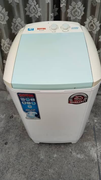 Royal Washing Machine 1 year used condition 10/10