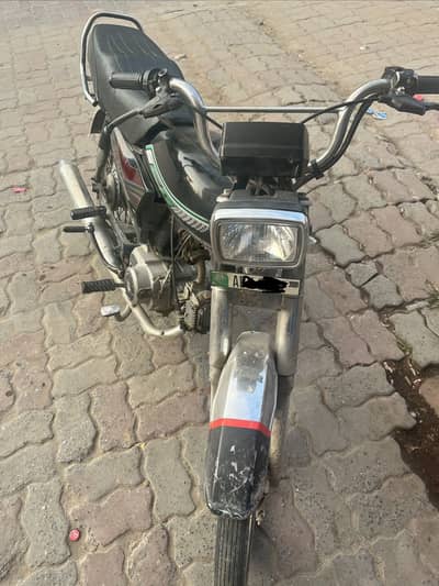 HONDA CD-70