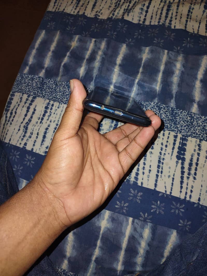 Tecno Pova 3