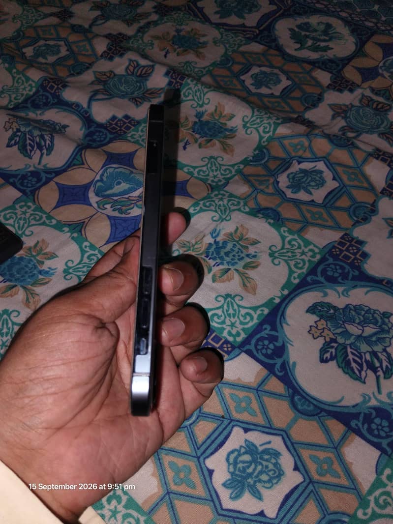 Apple iPhone 12 Pro 3
