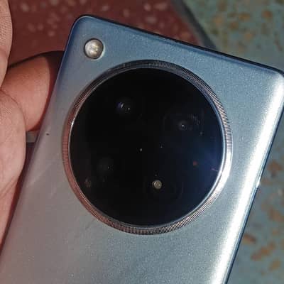 Infinix Zero 40