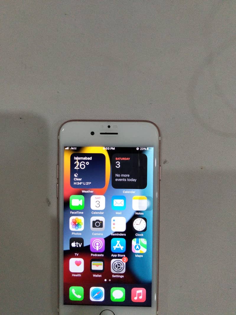 Apple iPhone 7 1