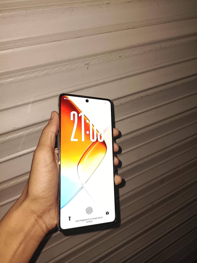 Infinix Note 40 8/256 1