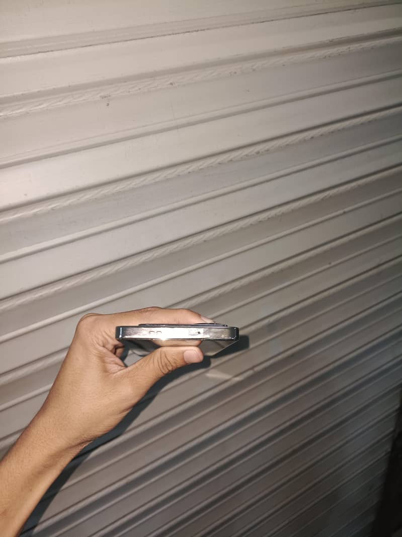 Infinix Note 40 8/256 4